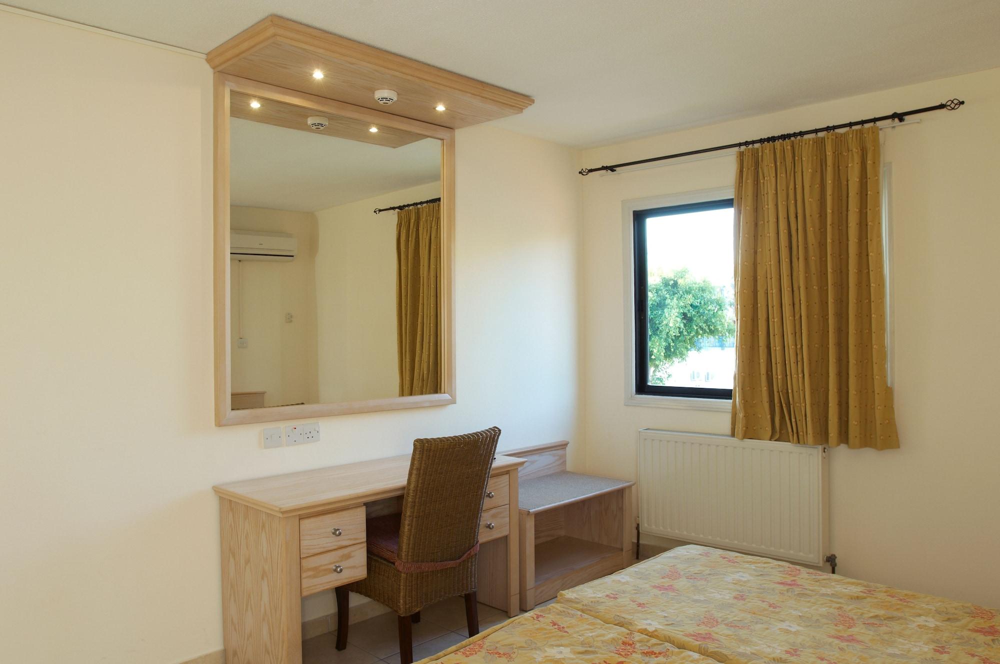 Senator Hotel Apartments - Adults Only Айя-Напа Экстерьер фото