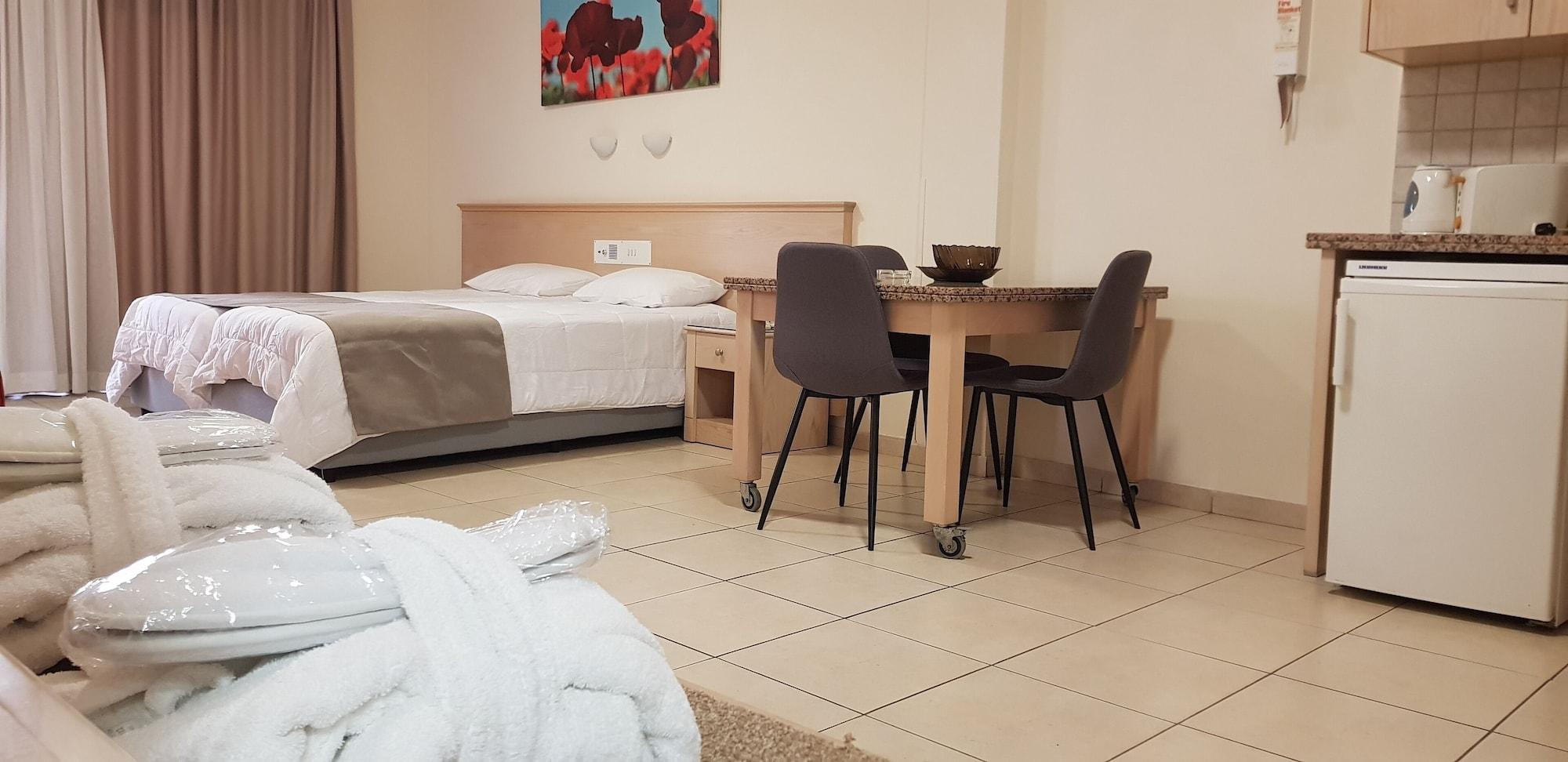 Senator Hotel Apartments - Adults Only Айя-Напа Экстерьер фото