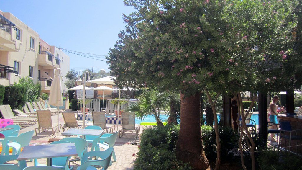 Senator Hotel Apartments - Adults Only Айя-Напа Экстерьер фото