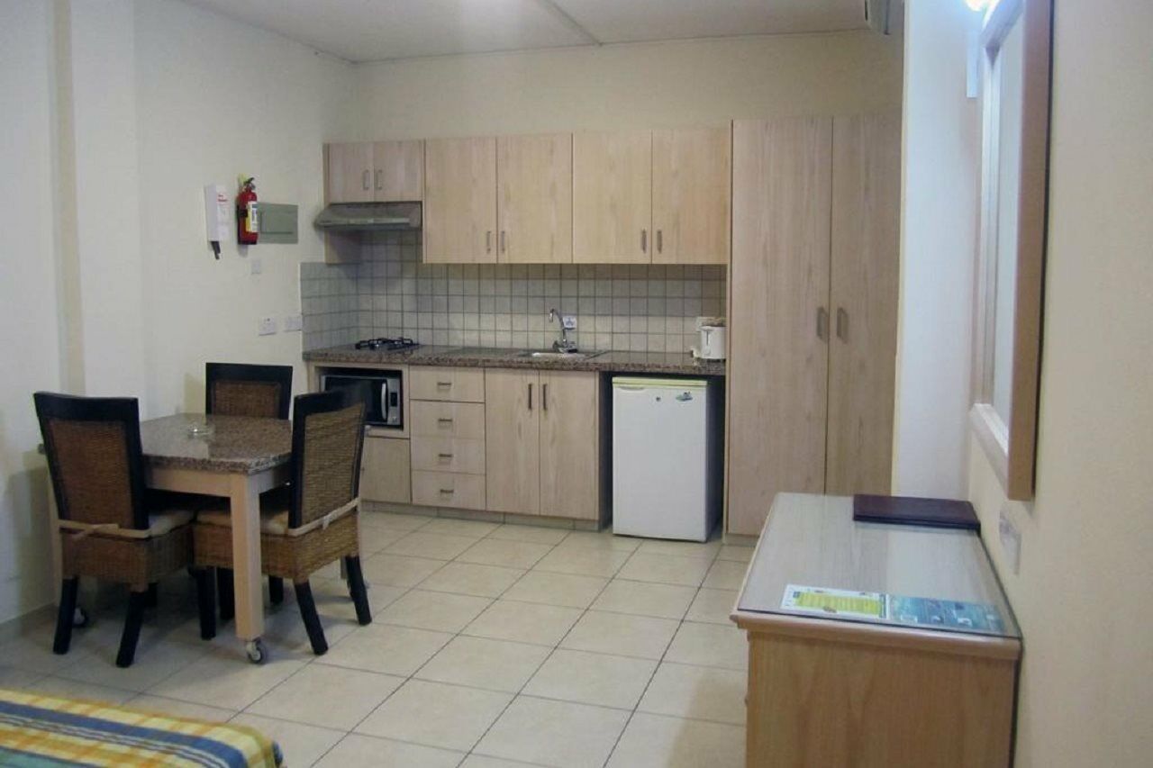 Senator Hotel Apartments - Adults Only Айя-Напа Экстерьер фото